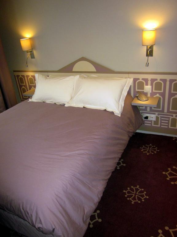 Hotel Ours Blanc - Wilson Toulouse Exterior foto