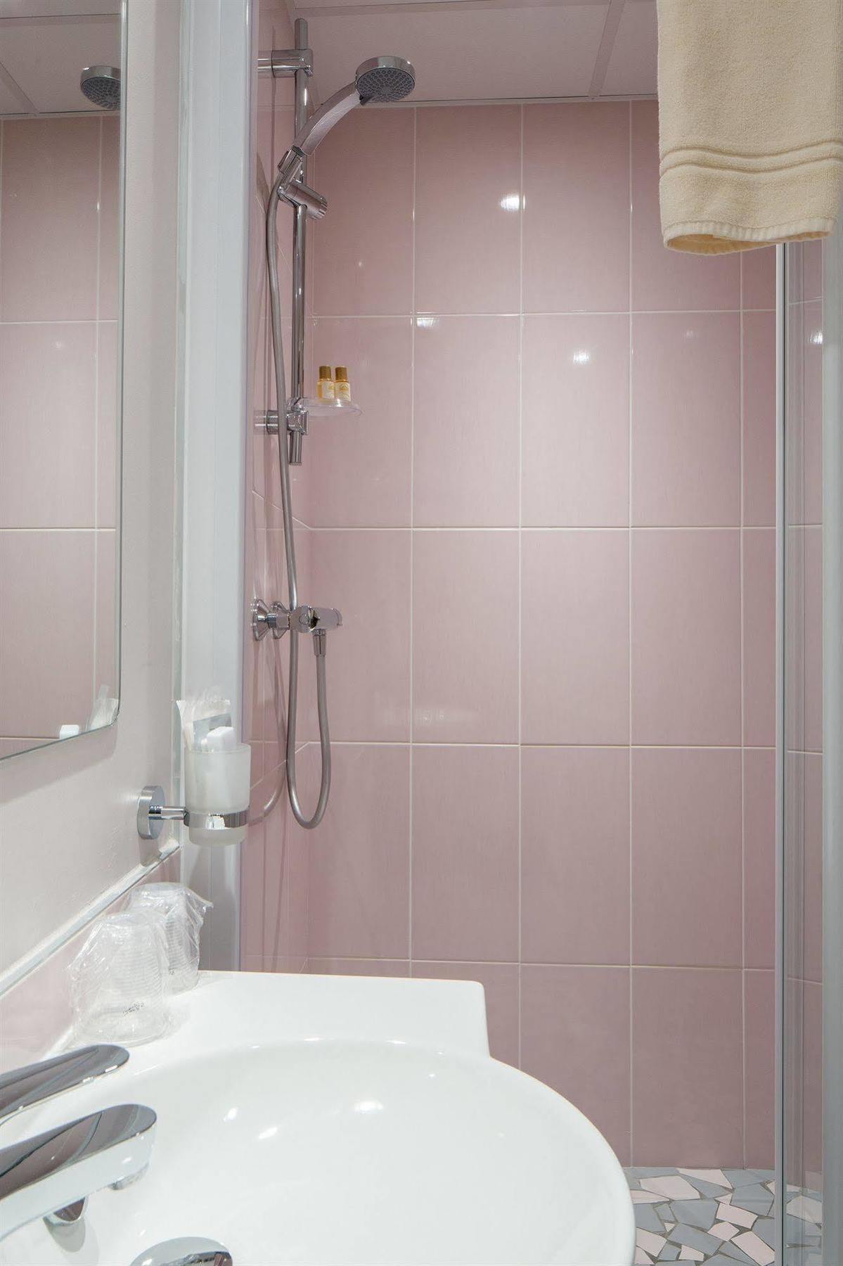 Hotel Ours Blanc - Wilson Toulouse Exterior foto